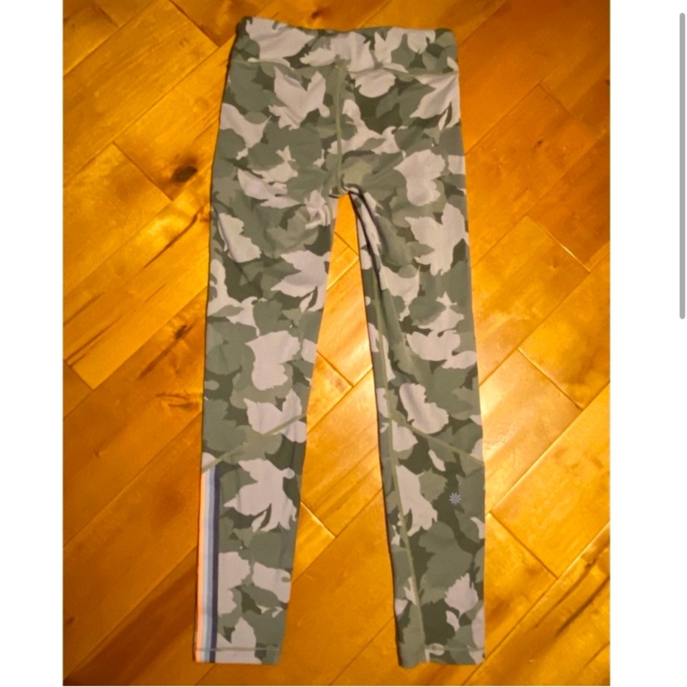 Athleta Girl Chit Chat Camo Leggings XS